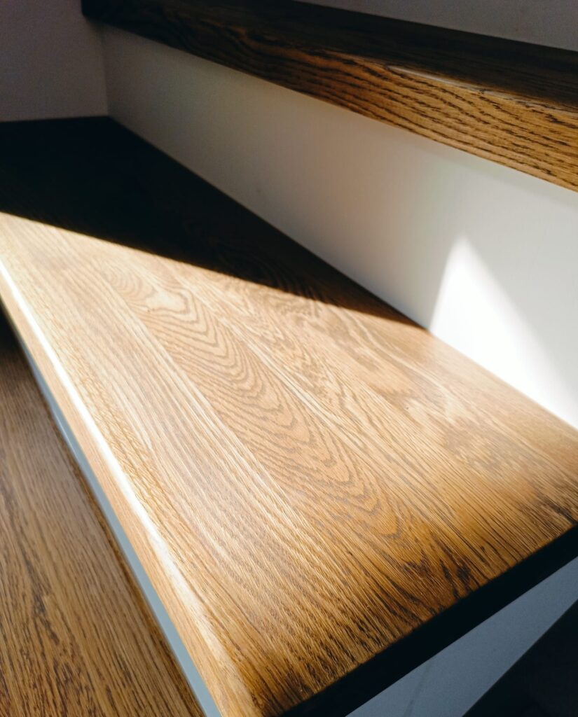 PHOTO 2024 08 27 18 04 09 1 825x1024 